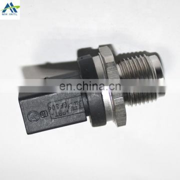 Auto Parts Fuel Rail High Pressure Sensor 0281002942 For BENZ