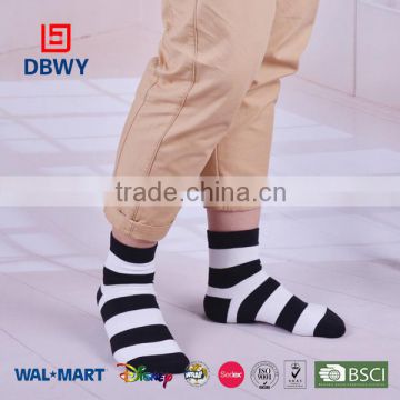 Comfrotable stripe cotton casual sock China custom sock manufacture