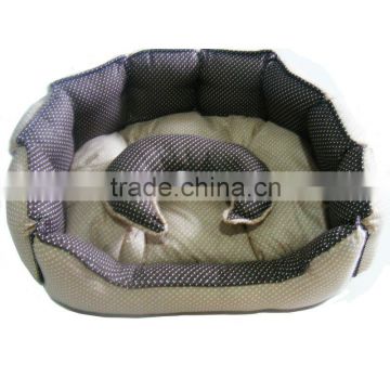Warm Pet Bed Dog Bed Crescent Pillow