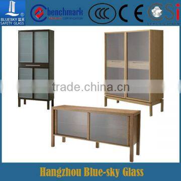 American standard of professional supplier of 4mm thickness tempered glass for cabinet