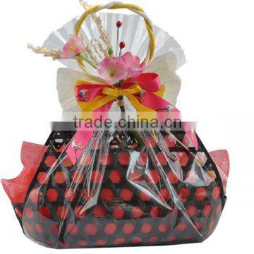 chinese handmade,bamboo basket with bwatiful decoration for gift