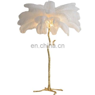 New Feather Floor Lamp Ostrich Colorful Feather Standing Light for Girl's Room Brass Indoor Corner Lighting for Villa