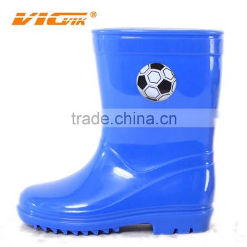 High quality football pattern pvc rain boots cheap pvc rain shoes for boys