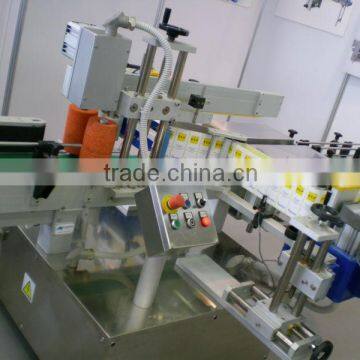 wine bottle labeling machine