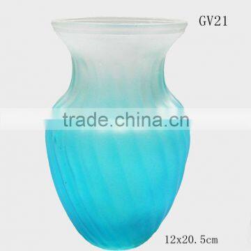 frosted colored glass vase for wedding centerpieces