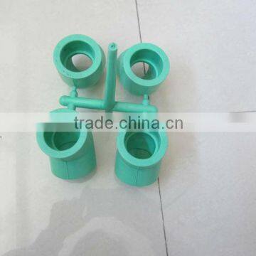 Bent Elbow Pipe Fitting Injection Mould/4 Cavities/Collapsible Core