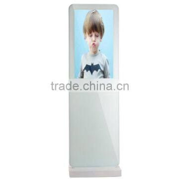 32 Inch Vertical LCD Advertising Monitor