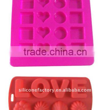2013 new design valentine gift-silicone love heart chocolate ice mould