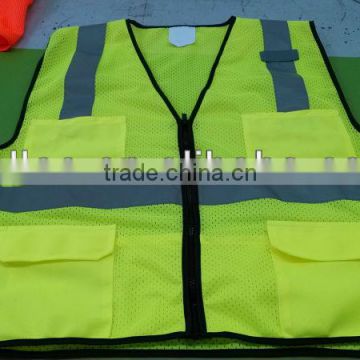 reflective safety vest with pockets