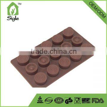 2016 new round shell shape silicone ice cube tray silicone chocolate mold mould