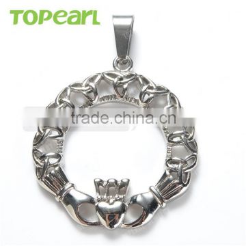 Topearl Jewelry Claddagh Style Circle Heart Hands Crown Pendant Stainless Steel MEP103
