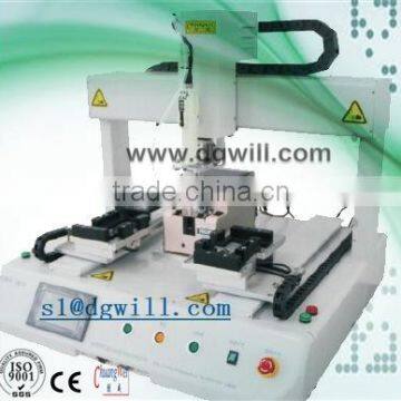 Robotic screw tightening machine