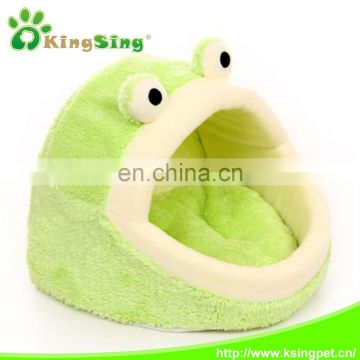 Frog Design Pet House, Lovable Chihuahua Dog Bed