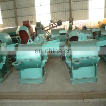 Convenient use and easy operation wood sawdust grinding machine with compact structure