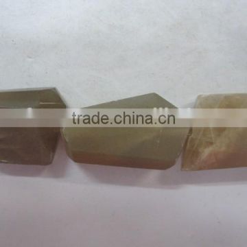 Wholesale Tumbled flat loosen faceted gemstone manufacturer moonstone