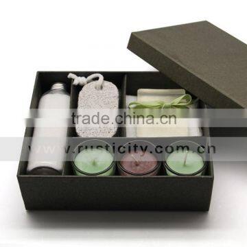 Care body spa gift set with glass candle with natural material