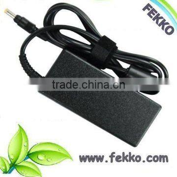24V/2.5A AC/DC switching adapter with 100-240V input