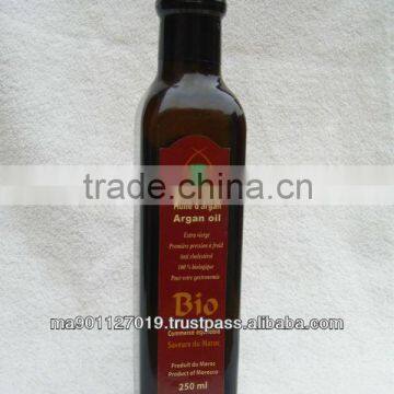 Pure argan oil edible 250 ml in Dark Maraska Simple bottle