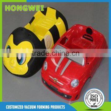 Vacuum forming large plastic toy car