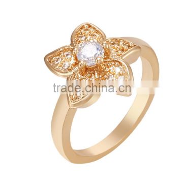 Romantic 18K Gold Plated Sweet Flower Austria Crystal Women Wedding Ring