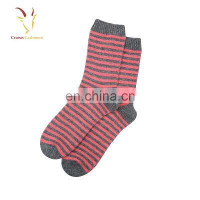 100% cashmere socks cable knit knee socks cheap knee socks