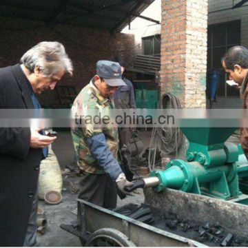 Charcoal/coal strip extruding machine from Licia
