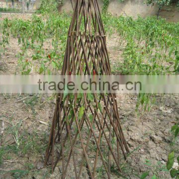 willow obelisk for garden decoration