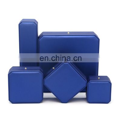Custom Logo Octagonal Shape Royal Blue Color  Pu Leather Ring Box