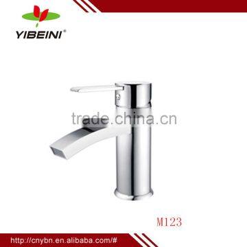 YIBEINI hot sale cold and hot water basin faucet, copper basin tap