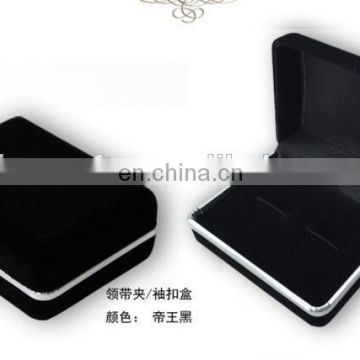 Fashion black velvet cufflink box