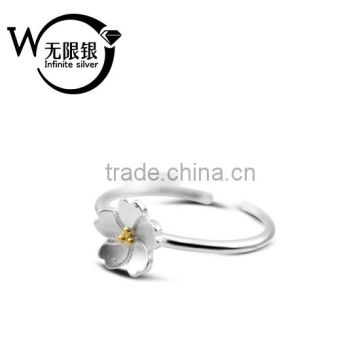 infinite New style flower shape 925 Silver Ring custom clover ring for lady