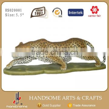 8.5*4*5.5 Inch Home and Garden Decor Resin Lively Animal Running Leopard Statue