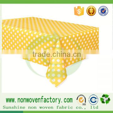 2015 New design printed pp nonwoven fabrics for making disposable tablecloth