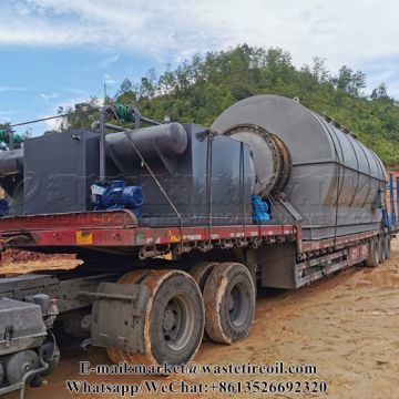 Mini 300kg or 500kg Mobile type Waste Tire Pyrolysis Plant To Diesel
