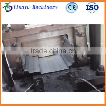 high quality roller shuttering making machine with good price