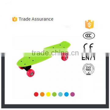 Hot sales in Europe and the mini skateboard fish plate cruiser PP board for adult and children