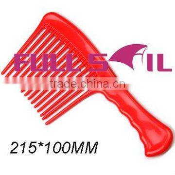 Plastic comb