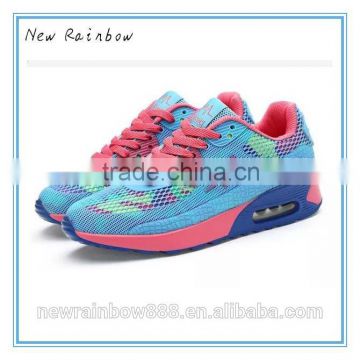 new fashion available sports shoes for women