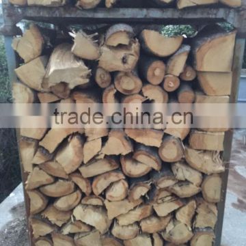 Hardwood firewood Moisture 25- 35 % for burning