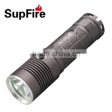 Use 18650 or 26650 Battery Shockproof Tactical Flashlight