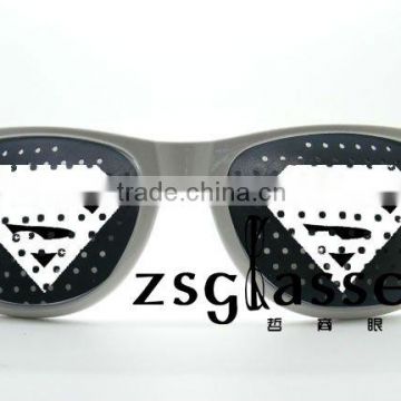 Cheap promotional printed lens pinhole sunglasses /pinhole sunglasses with printing lens / pinhole sunglasses                        
                                                Quality Choice