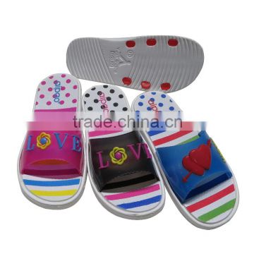 ladies flat slippers with flower pvc upper