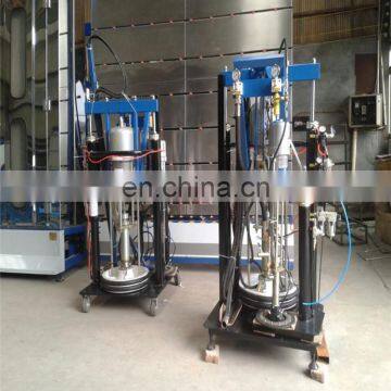 Insulating glass silicone sealant spreading machine