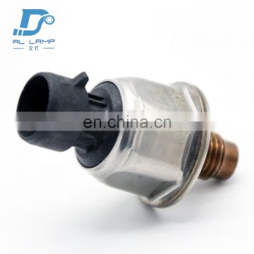Original Quality Fuel Oil Pressure Sensor 3PP8-9