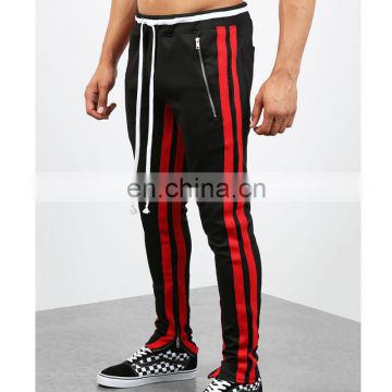 DiZNEW 2019 wholesale high quality usa 2 front zip pockets 2 back pockets men red track jeans pants with stripe