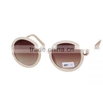 2016 new style high quality fashion plastic sunglasses