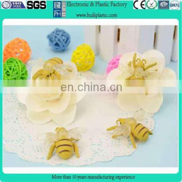 High quality vivid pvc plastic bee figures for decoration