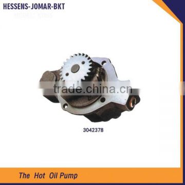 Good quality engine parts oil pump trucks for NT855 3042378
