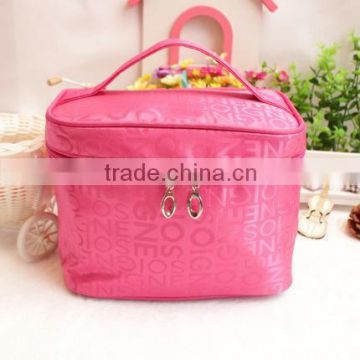 2015 newly style simple cosmetic bag/cute promotion makeup case