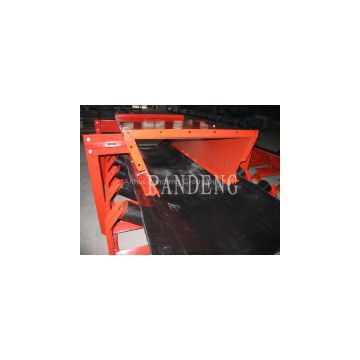 Special multilayer dust seal for guide chute of rubber belt conveyor